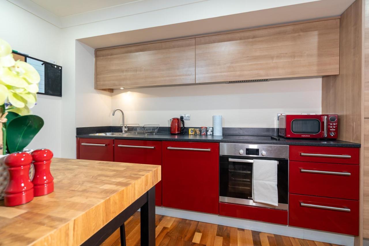 Avril Serviced Apartment バーミンガム エクステリア 写真
