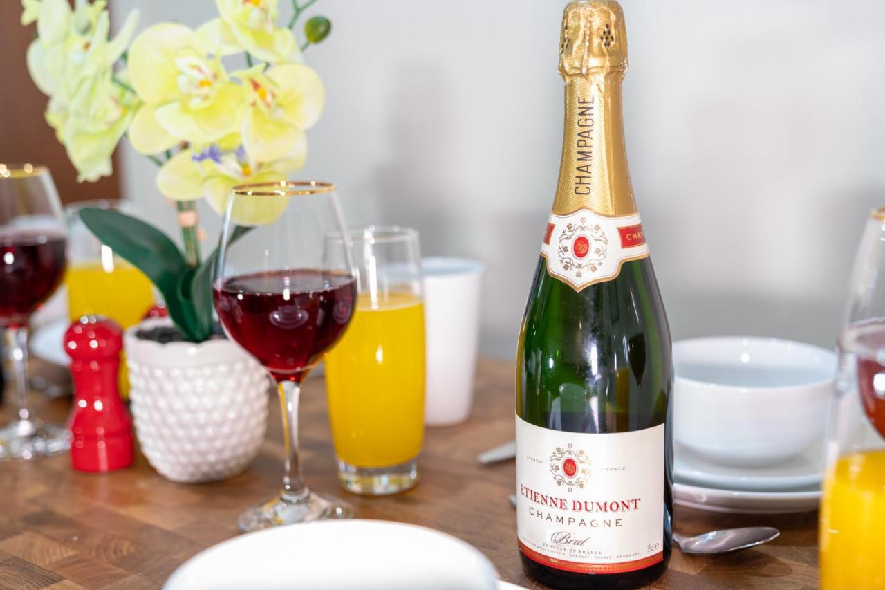 Avril Serviced Apartment バーミンガム エクステリア 写真